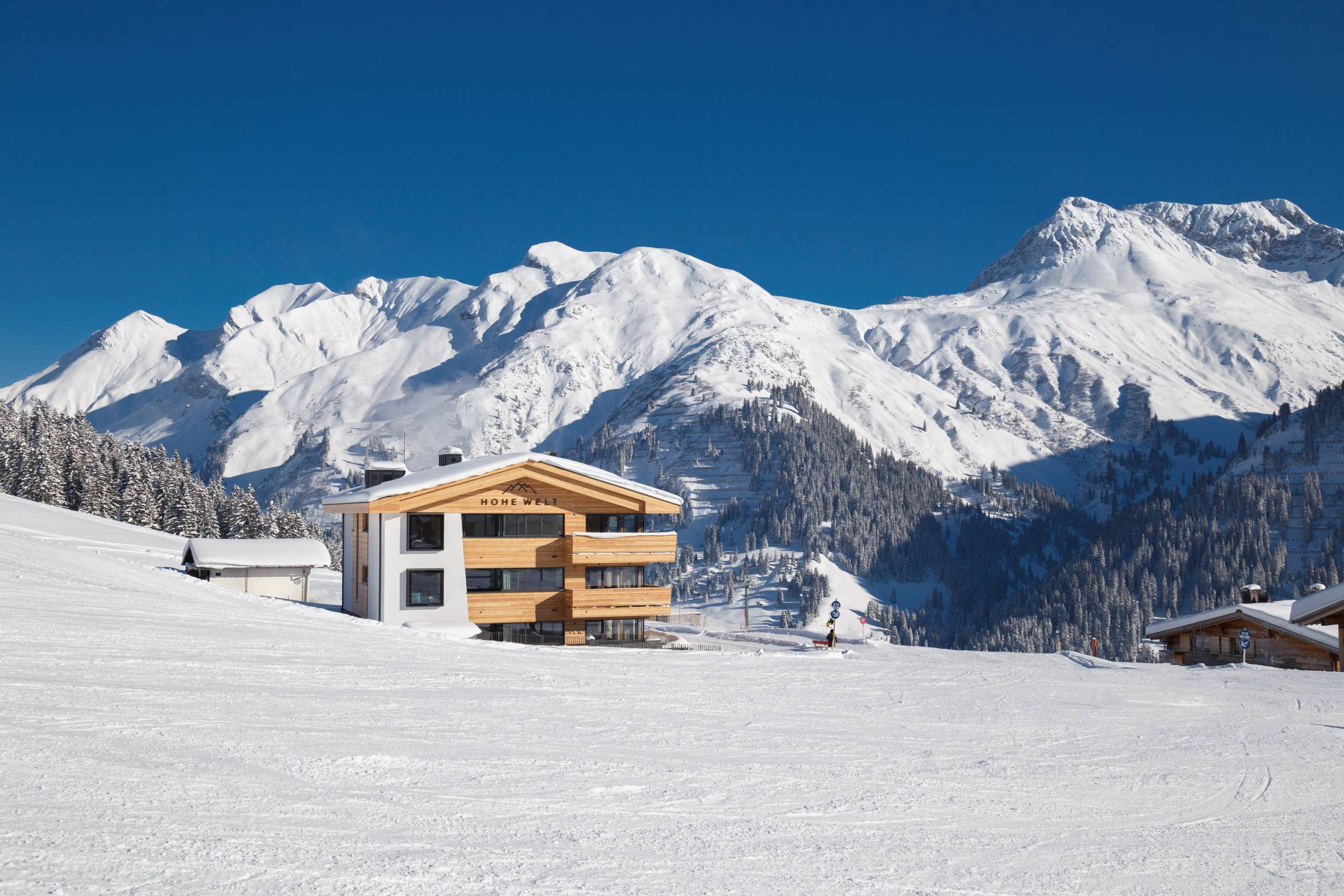 Lech Building Your apartment in Lech. Peace, space, freedom.